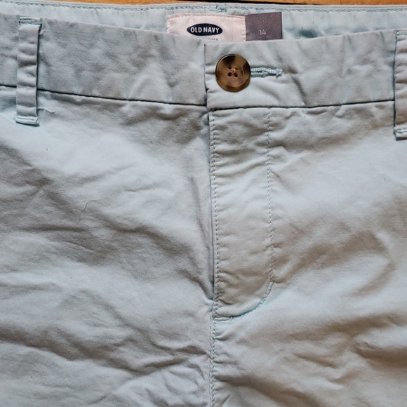 Old Navy mint green shorts 14 - Picture 2 of 8